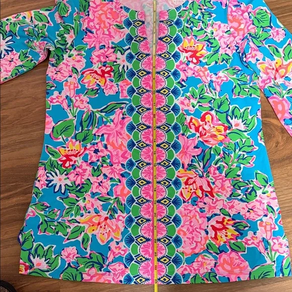 Lilly Pulitzer Pink and Blue Floral Top - Picture 8 of 8